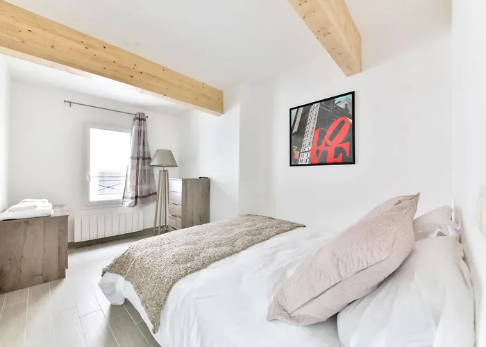 Apartman Livinparis - Luxury 2 Bedrooms Grands-boulevards I