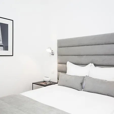 Livinparis - Luxury 2 Bedrooms Grands-boulevards I Paris