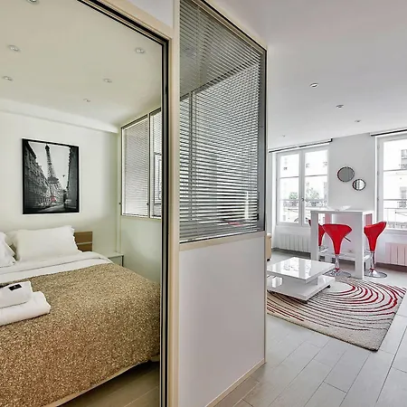 Daire Livinparis - Luxury 2 Bedrooms Grands-boulevards I Paris